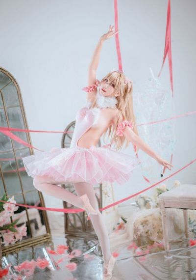 女性裸体无遮挡胸免费_HDHD高清在线观看