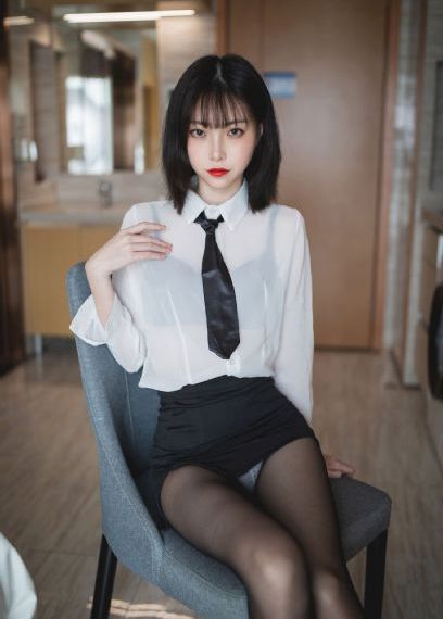 亚洲男人第一无码av网站_BD国语动漫免费观看