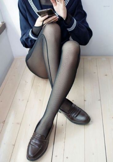 亚洲韩国美女嘘嘘撒尿偷窥_吉吉电影在线观看