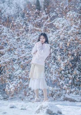 少妇免费综合高清_乱人伦精品视频在线观看